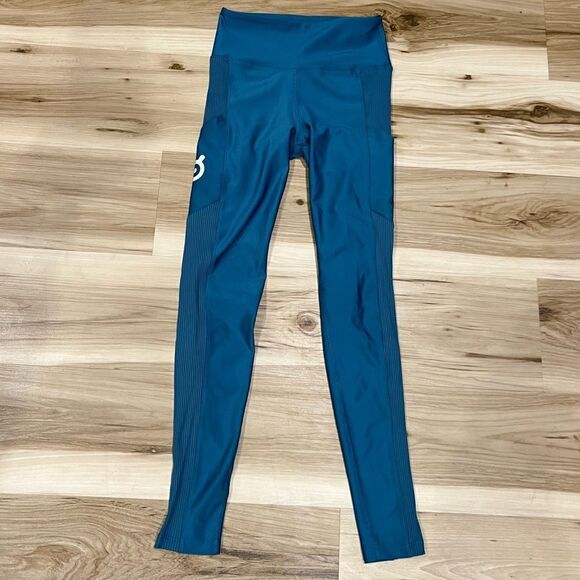 Peloton High Rise Show Up Blue Pocket Leggings Women’s Small - Picture 3 of 5